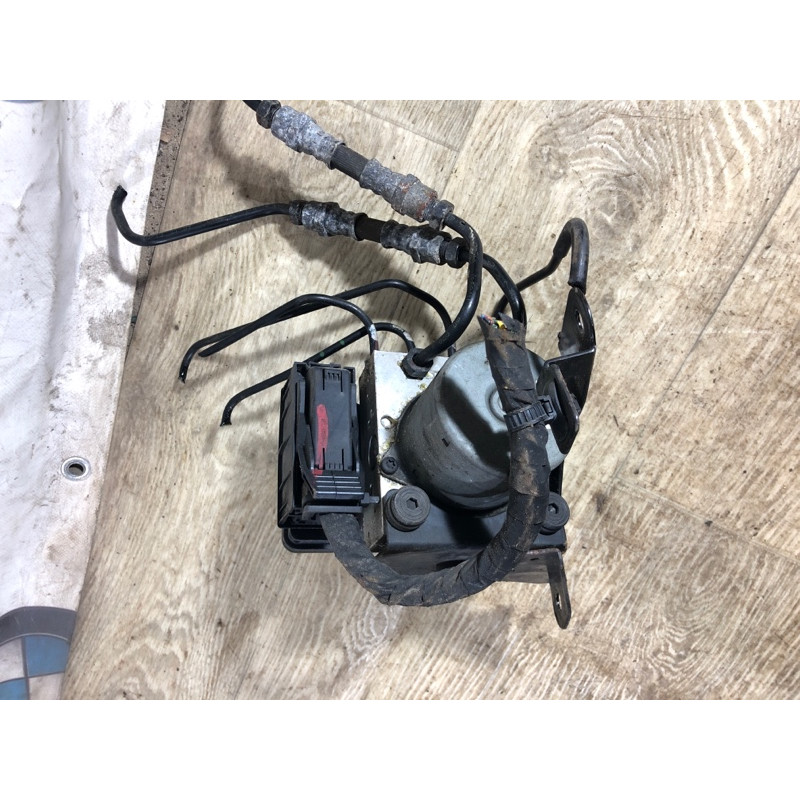 Блок ABS (гальмівна система) KIA Optima TF 2013 2.4 589202T550