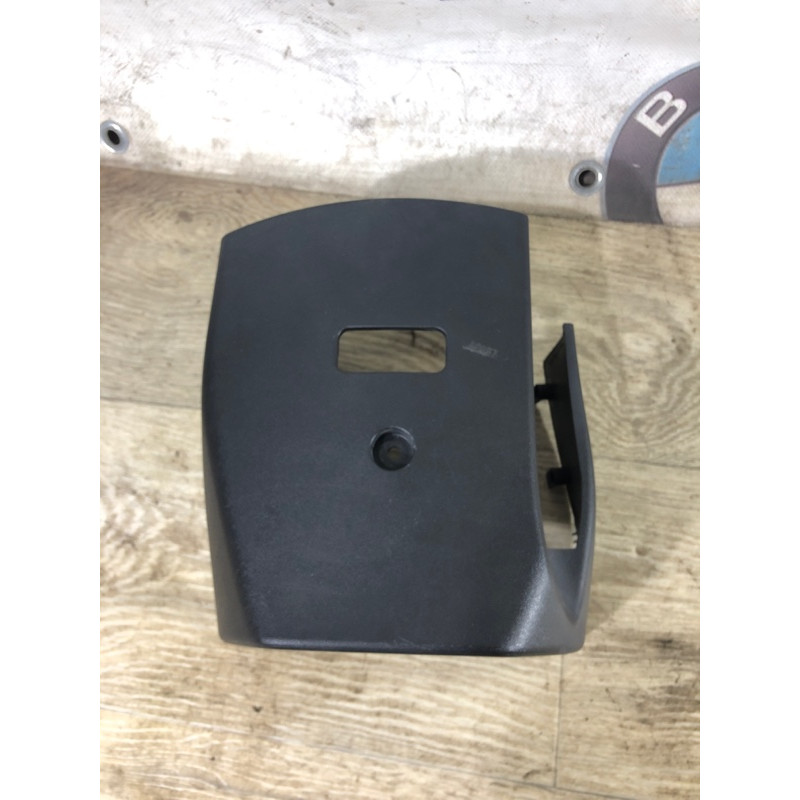 Кожух рулевой колонки нижний (салон) CHEVROLET Volt 1 2012 1.4 22798899