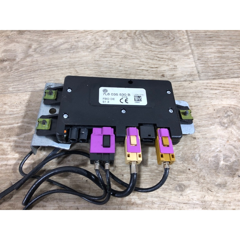 Усилитель антенны (электрика) Volkswagen Touareg 7L 2004 3.2 7l6035530b