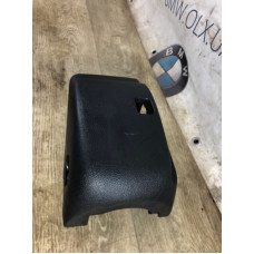 Кожух рулевой колонки нижний