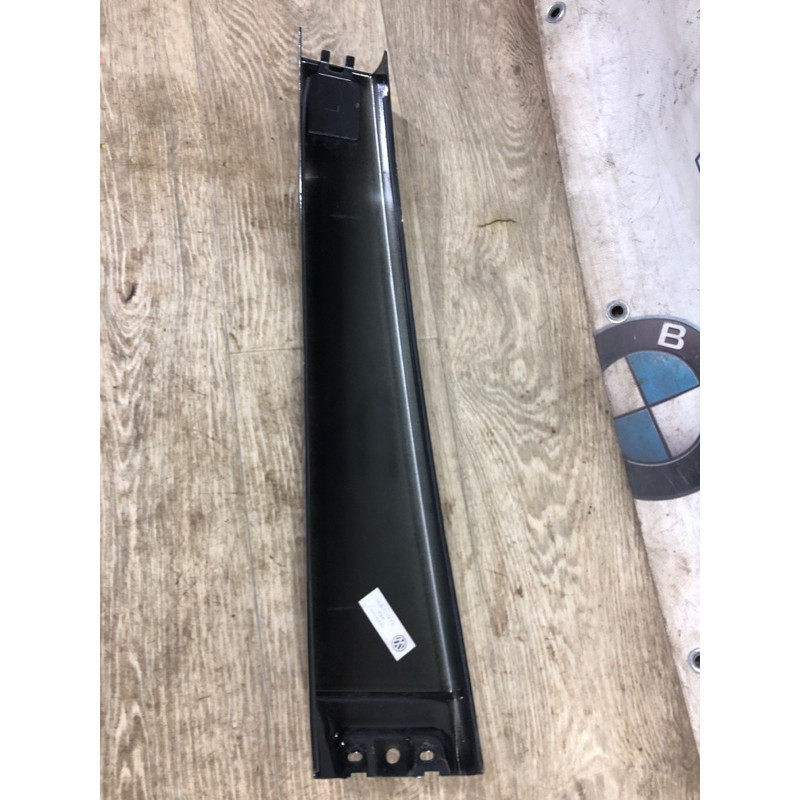 Накладка стойки (кузов и элементы) Volkswagen Touareg 7L 2004 3.2 7L6853317E