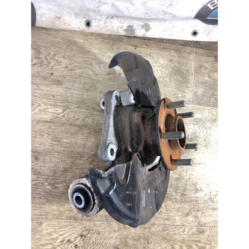 Цапфа подвески (подвеска) FORD Fusion MK5 2013 2.0 Hybrid dg9c5b758a