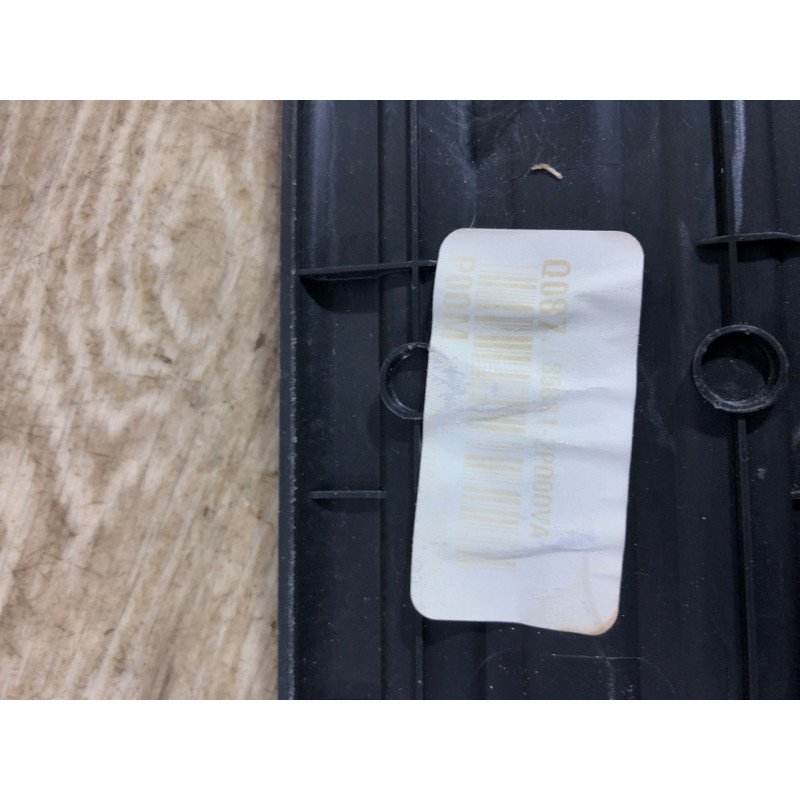 Накладка на поріг (кузов і елементи) KIA Sorento UM 2013 2.4 858822p000