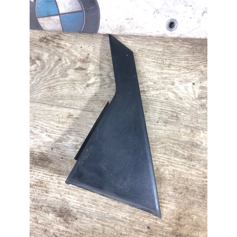 Бічна накладка двері (кузов і елементи) Hyundai Sonata LF 2015 2.4 83270C1000