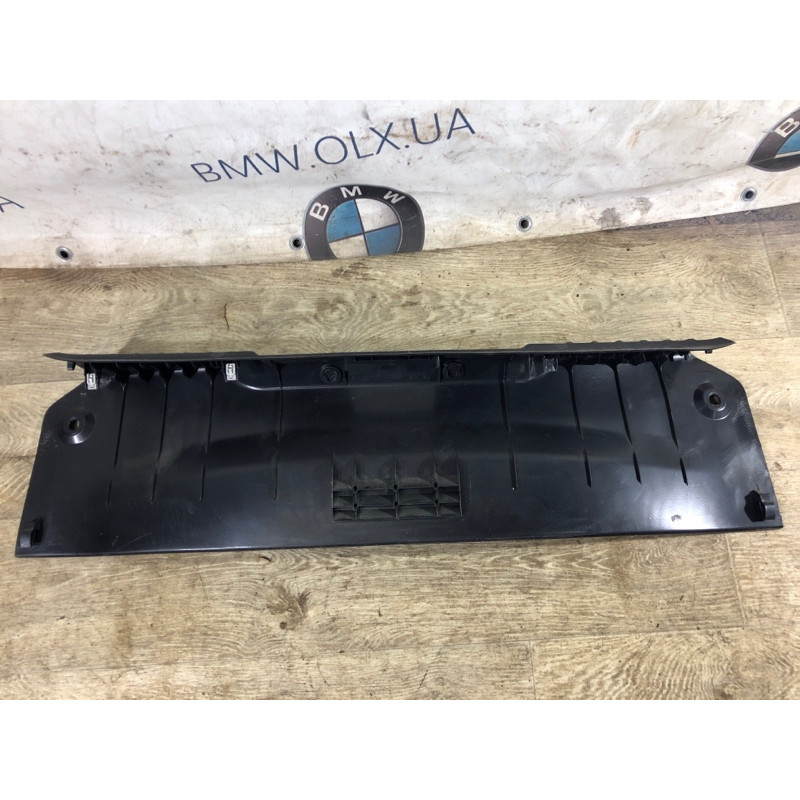 Накладка замка крышки багажника (салон) FORD Focus MK3 2014 2.0 bm51f40352adw