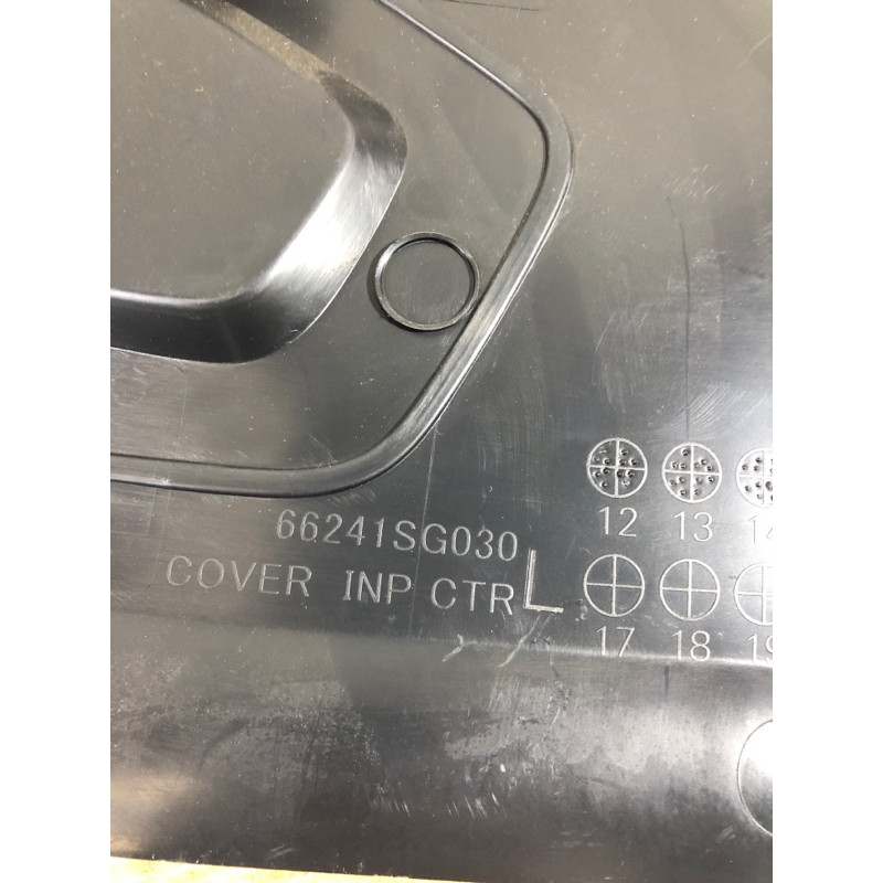 Пластик салона (салон) Subaru Forester SJ 2016 2.5 66241sg030