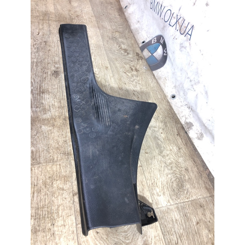 Накладка на порог (кузов и элементы) Subaru Forester SJ 2016 2.5 94061SG010VH