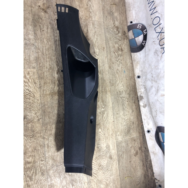 Обшивка стойки нижняя (салон) FORD Focus MK3 2014 2.0 CV6Z5431013AB