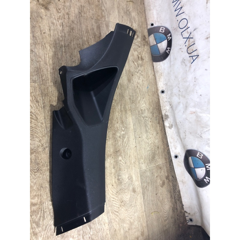 Обшивка стойки нижняя (салон) FORD Focus MK3 2014 2.0 CV6Z5431012AB