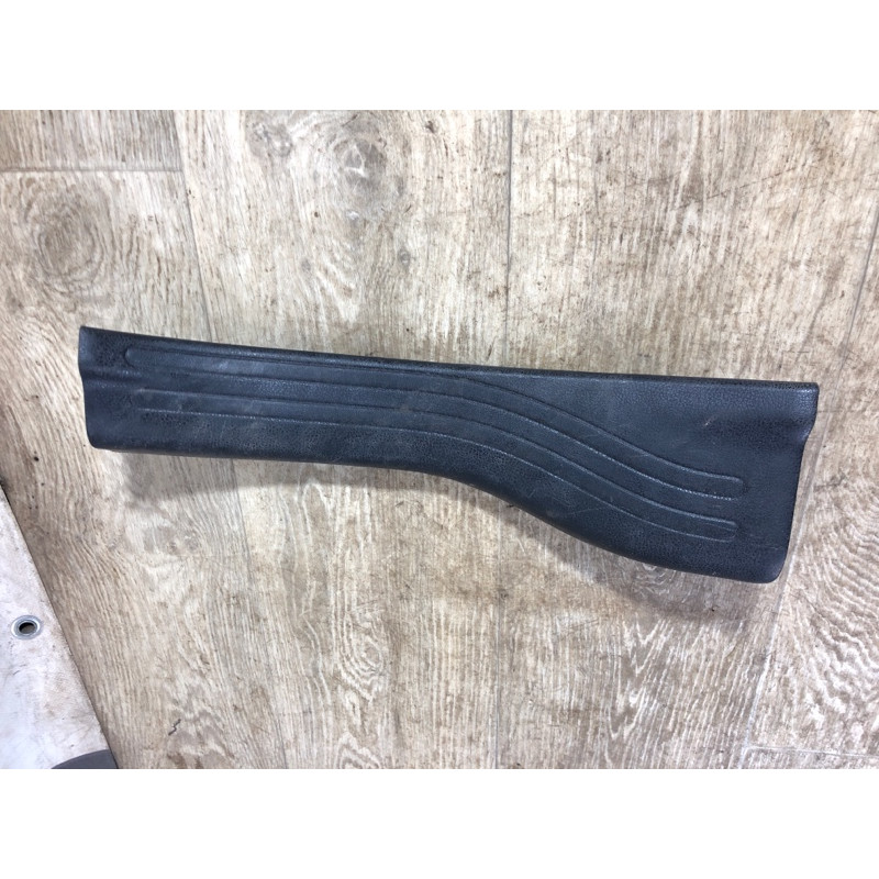 Накладка на поріг (кузов і елементи) Nissan Juke F15 2011 1.6 769b61ka0a