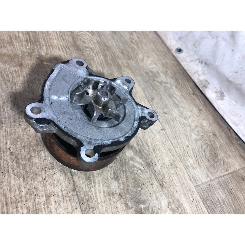 Помпа (система охлаждения) Nissan Juke F15 2011 1.6 B10101KC0A