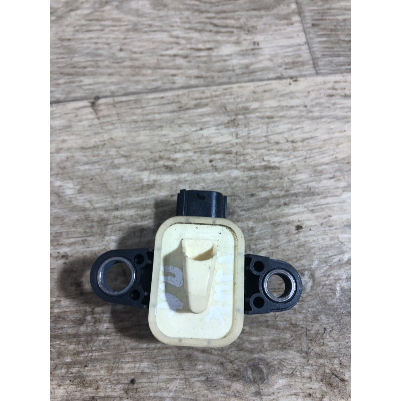 Датчик удара (электрика / датчики) Nissan Juke F15 2011 1.6 K88361MA0J