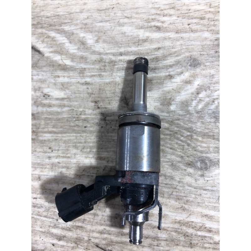 Форсунка топливная (топливная система) FORD Focus MK3 2014 2.0 CP9Z-9F593-B