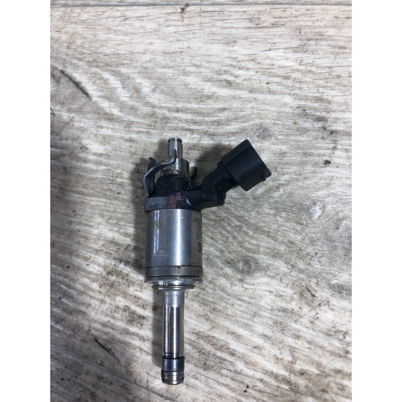 Форсунка топливная (топливная система) FORD Focus MK3 2014 2.0 CP9Z-9F593-B