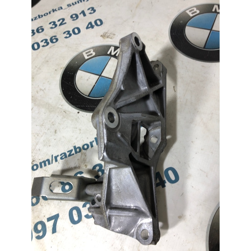 Кронштейн генератора (кронштейны двигателя) Subaru Forester SJ 2016 2.5 11709AA120