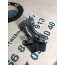 Ручка открывания капота