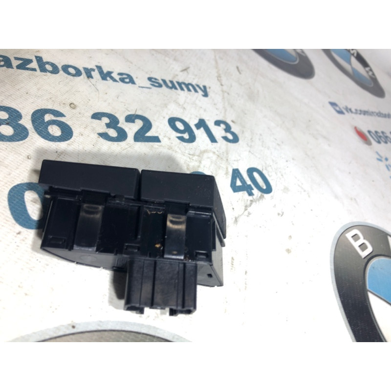 Кнопка автопарковки (электрика / кнопки) FORD Fusion MK5 2013 2.0 Hybrid DG9Z-13D730-CA