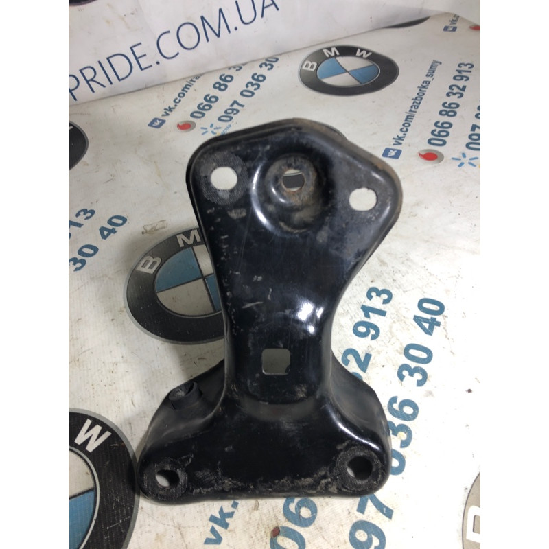 Кронштейн (двигатель и элементы) Volkswagen Jetta MK6 2011 2.0 5c0501546b