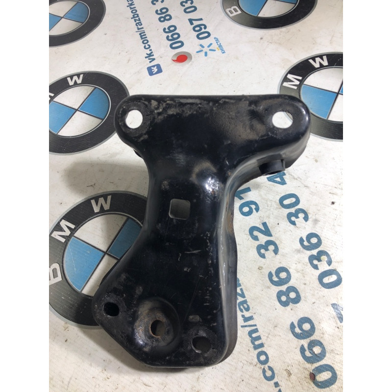 Кронштейн (двигатель и элементы) Volkswagen Jetta MK6 2011 2.0 5c0501546b