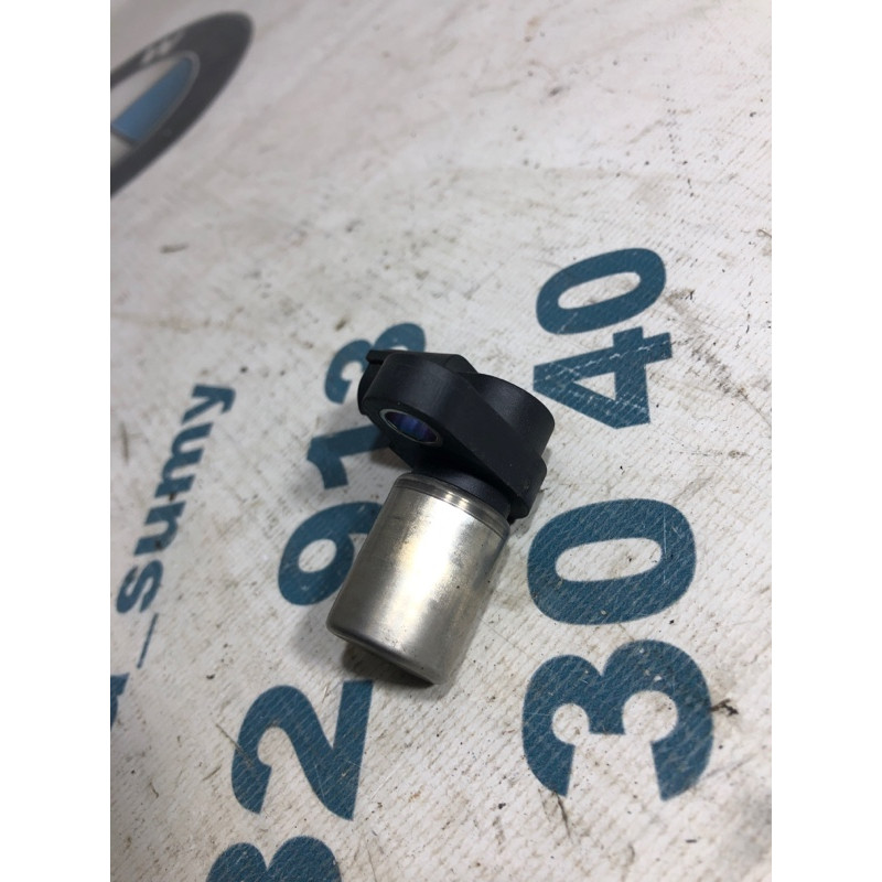 Датчик положения коленвала (электрика двигателя) Subaru Forester SJ 2016 2.5 22053AA053