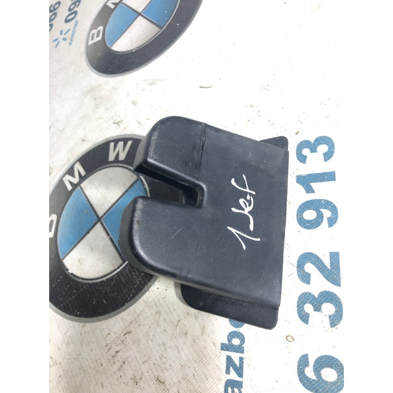 Накладка замка крышки багажника (салон) Volkswagen Jetta MK6 2011 2.0 5c6827520