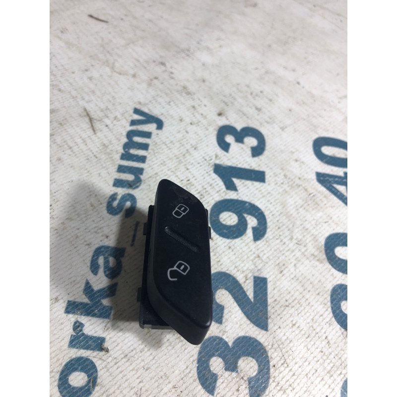 Кнопка блокировки центрального замка (электрика / кнопки) Volkswagen Jetta MK6 2011 2.0 5c6962126