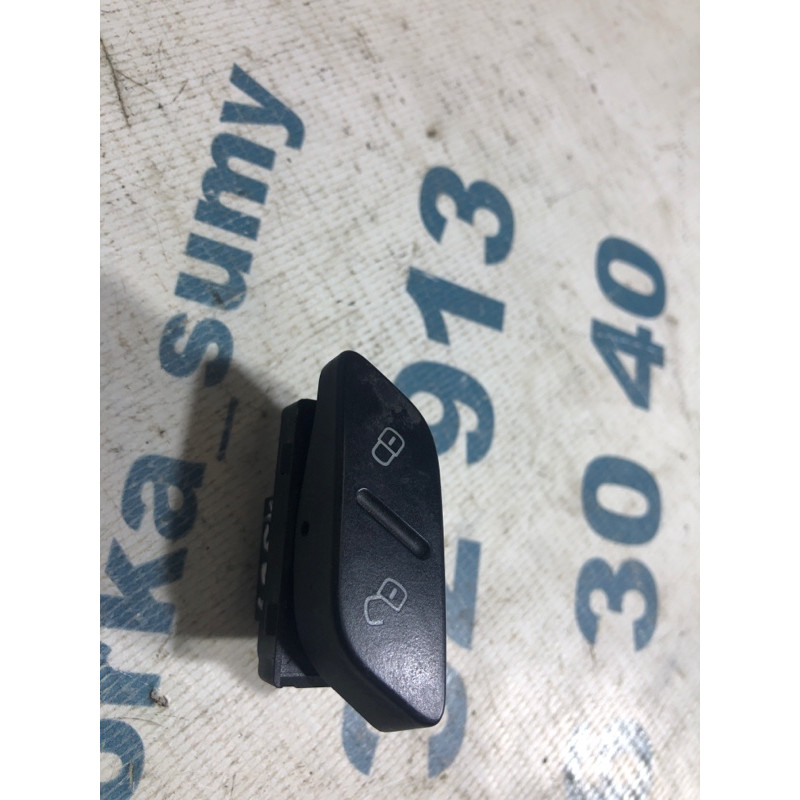 Кнопка блокировки центрального замка (электрика / кнопки) Volkswagen Jetta MK6 2011 2.0 5c6962126
