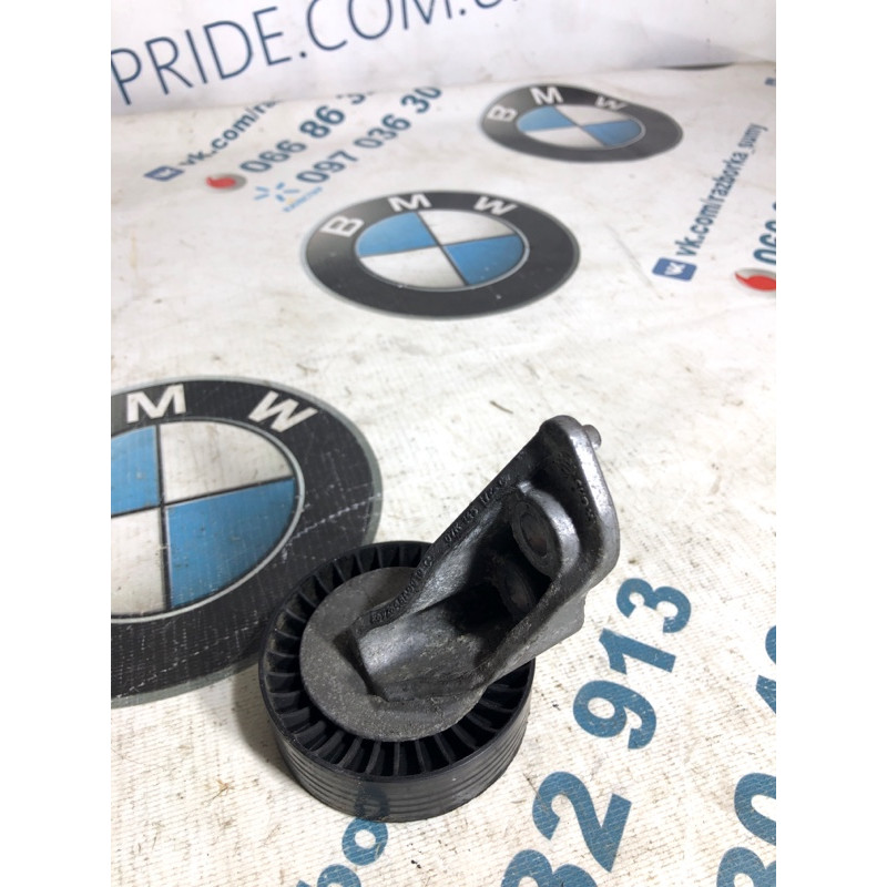 Ролик обводной (двигатель и элементы) Volkswagen Passat B7 2013 2.5 07k145172c