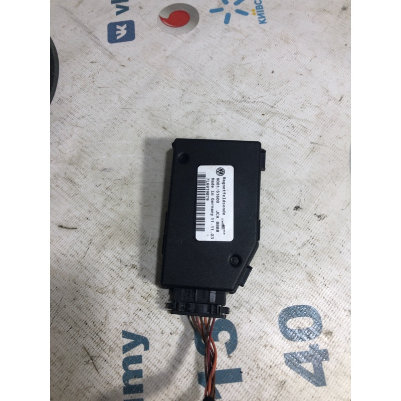 Датчик (электрика / датчики) Volkswagen Touareg 7L 2004 3.2 7l6919879