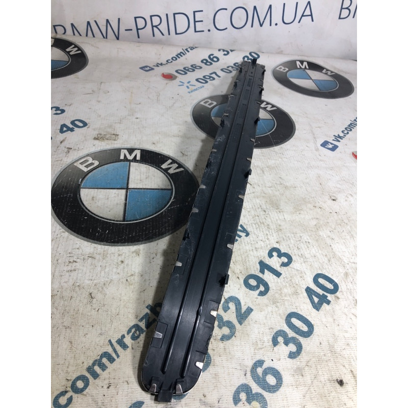 Накладка на порог (кузов и элементы) Volkswagen Touareg 7L 2004 3.2 7l0853655c