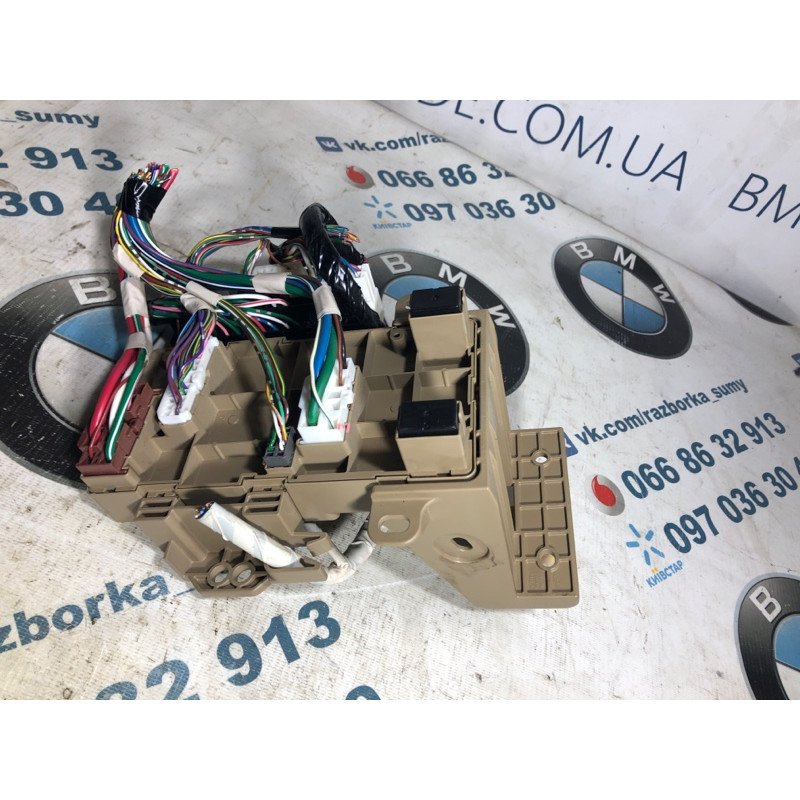 Блок запобіжників (електрика) Subaru Forester SJ 2016 2.5 82201fj110