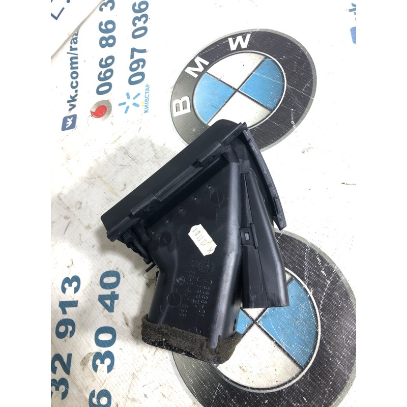Дефлектор воздуховода (салон) BMW 3-series E46 2001 M54B30 64228361898