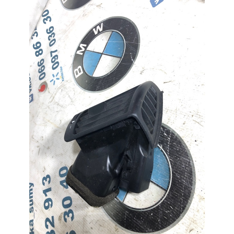 Дефлектор воздуховода (салон) BMW 3-series E46 2001 M54B30 64228361897