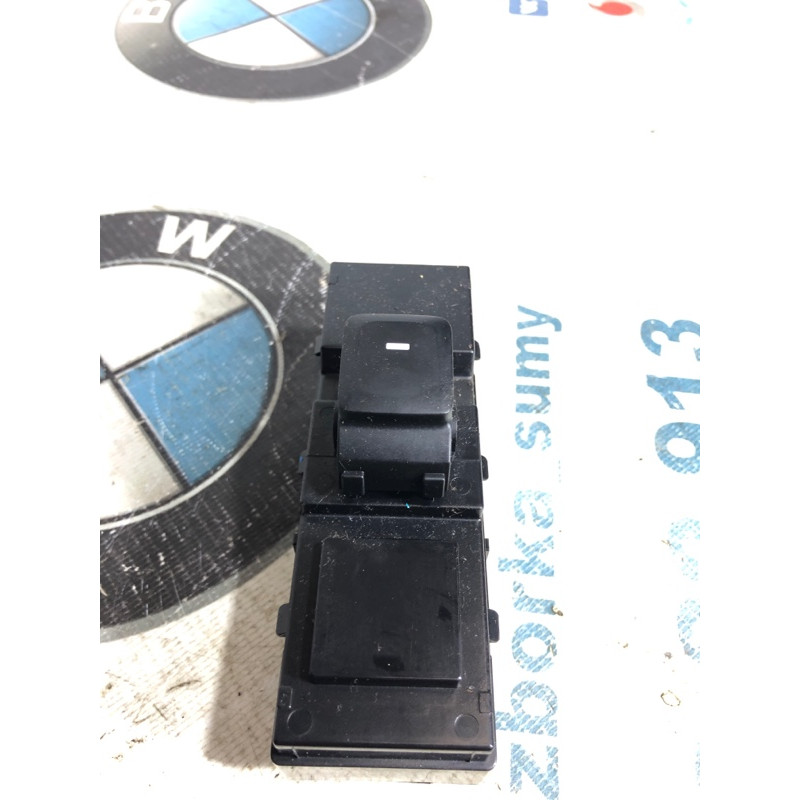 Кнопка стеклоподъемника (электрика / кнопки) Hyundai Sonata LF 2015 2.4 93580c1000