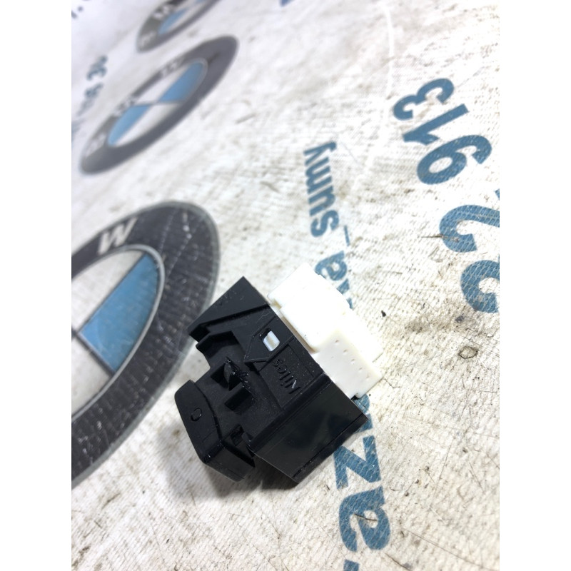 Кнопка блокировки центрального замка (электрика / кнопки) Subaru Forester SJ 2016 2.5 83078AJ000