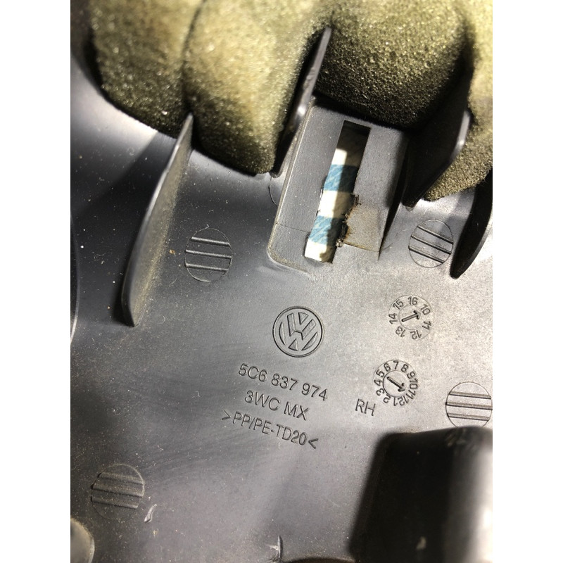 Внутрішній молдинг двері (кутник) (кузов і елементи) Volkswagen Jetta MK6 2011 2.0 5c6837974