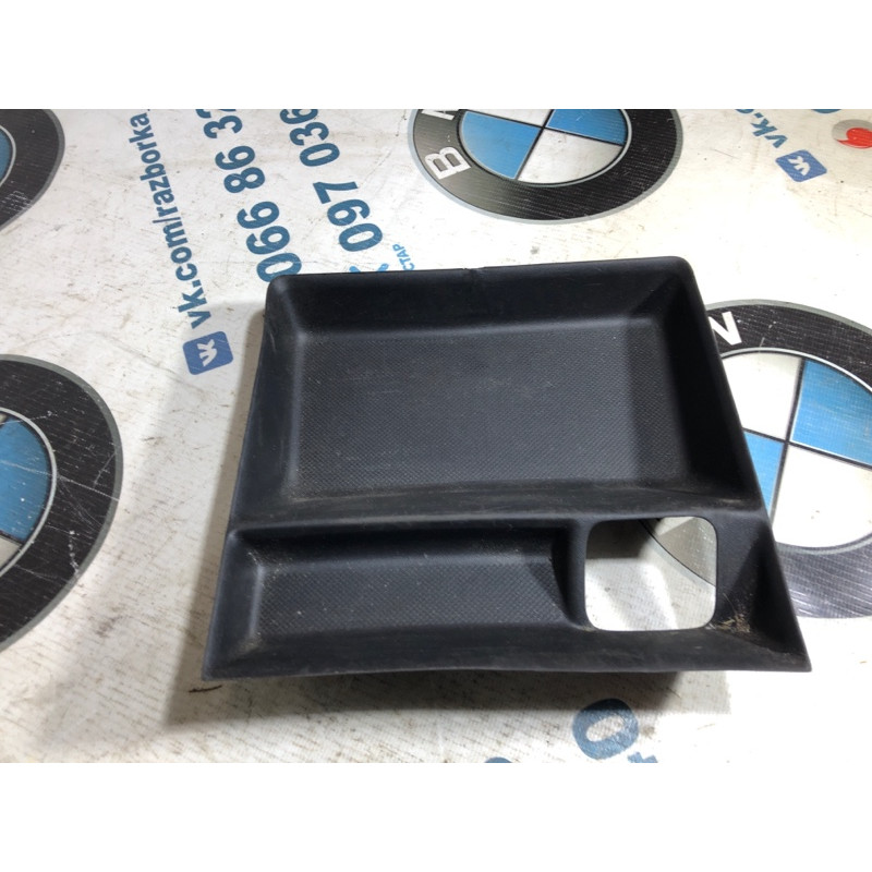Коврик центральной консоли (салон) FORD Fusion MK5 2013 2.0 Hybrid ds73f045m97a
