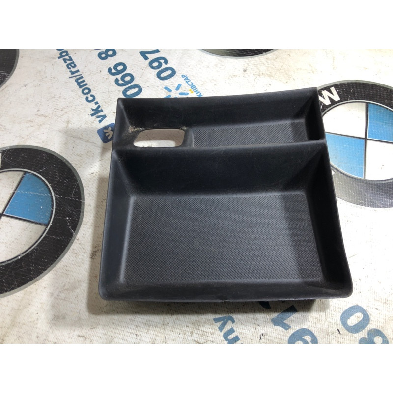 Коврик центральной консоли (салон) FORD Fusion MK5 2013 2.0 Hybrid ds73f045m97a