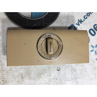 Кнопка сдвижной крышки люка