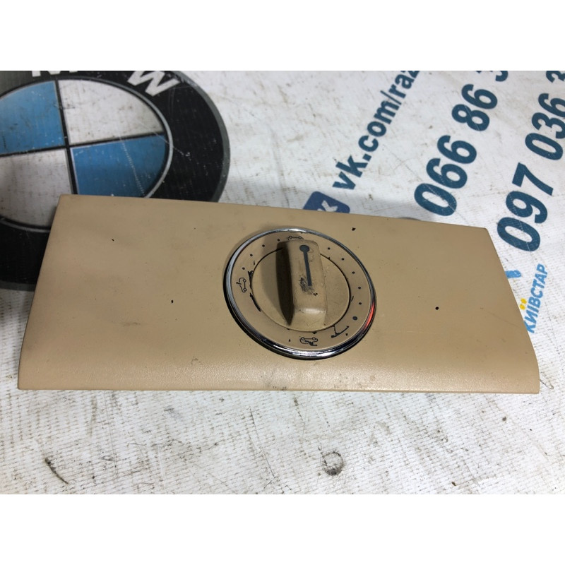 Кнопка сдвижной крышки люка (электрика / кнопки) Volkswagen Touareg 7L 2004 3.2 7l6959613a