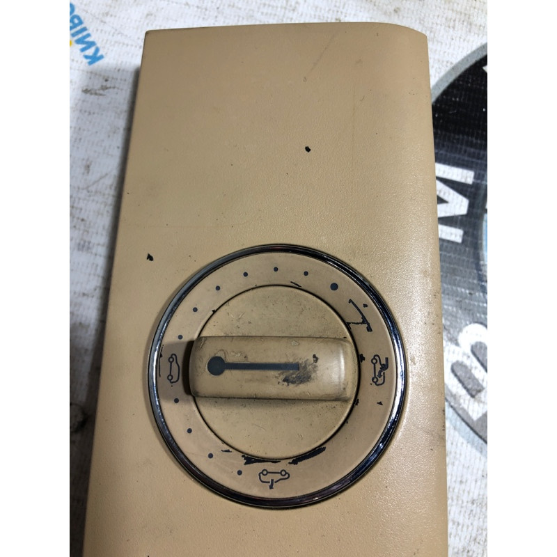 Кнопка сдвижной крышки люка (электрика / кнопки) Volkswagen Touareg 7L 2004 3.2 7l6959613a