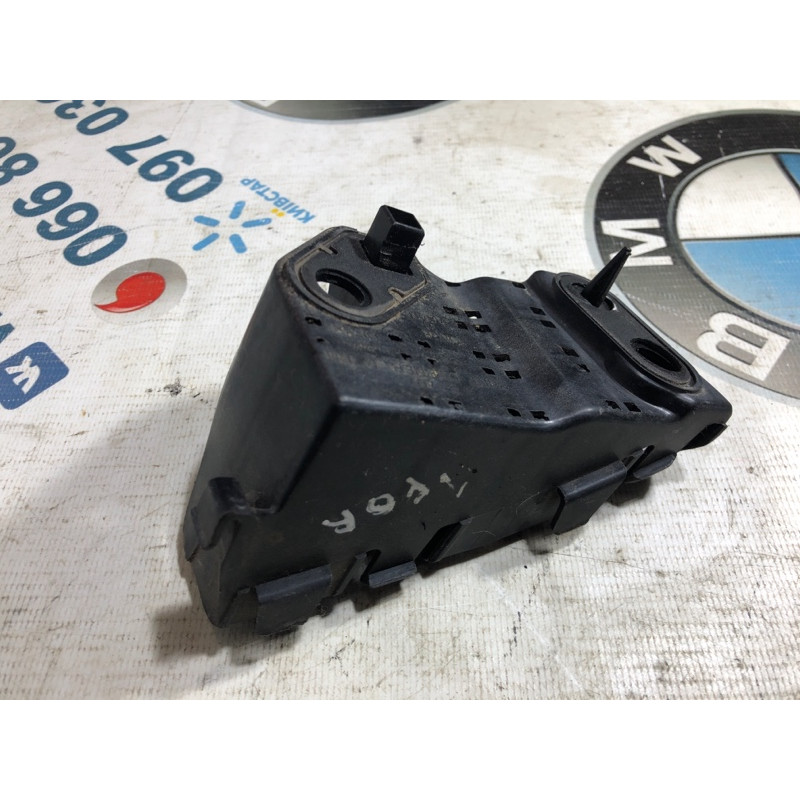 Крепление бампера (кузов и элементы) Subaru Forester SJ 2016 2.5 57707sg060