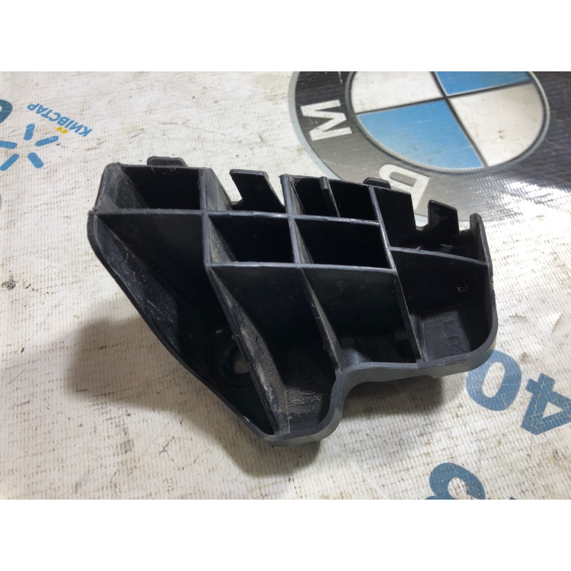 Крепление бампера (кузов и элементы) Subaru Forester SJ 2016 2.5 57707sg060