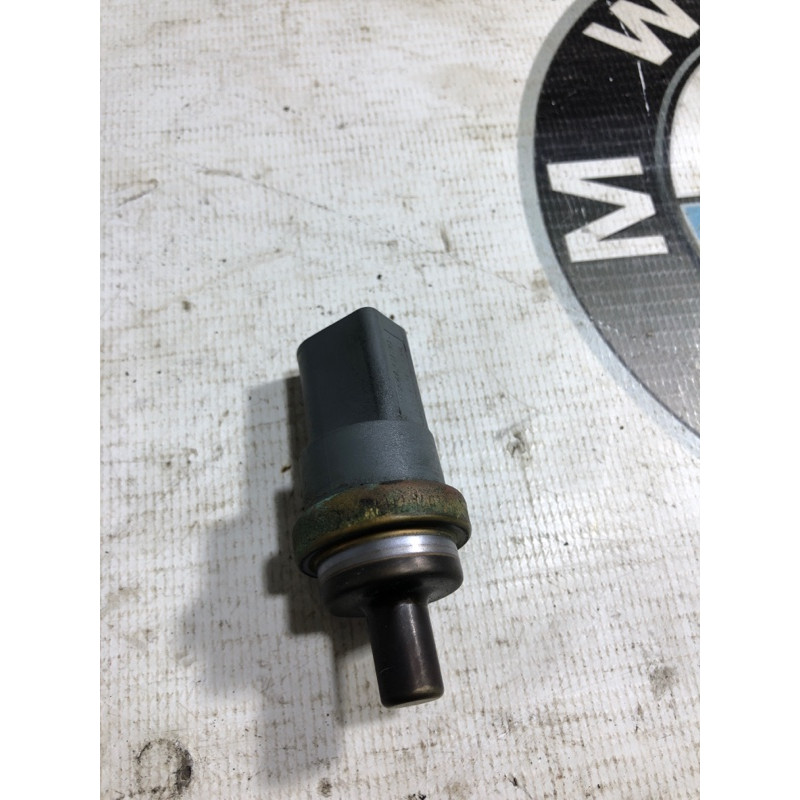 Датчик температуры (электрика / датчики) Volkswagen Passat B7 2013 2.5 06a919501a