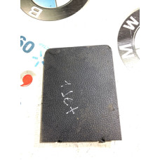 Заглушка центральной консоли