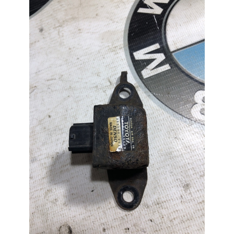Датчик удара (электрика / датчики) Lexus RX XU30 2007 3.0 1MZ-FE 8917335060