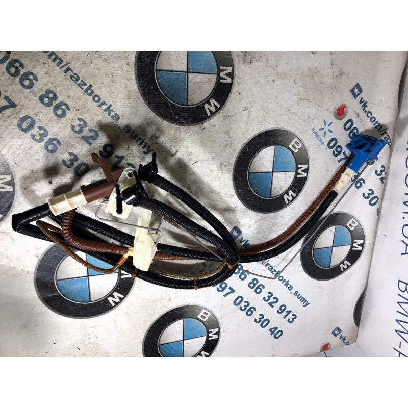 Топливный насос (топливная система) Volkswagen Touareg 7L 2004 3.2 7l6919715d