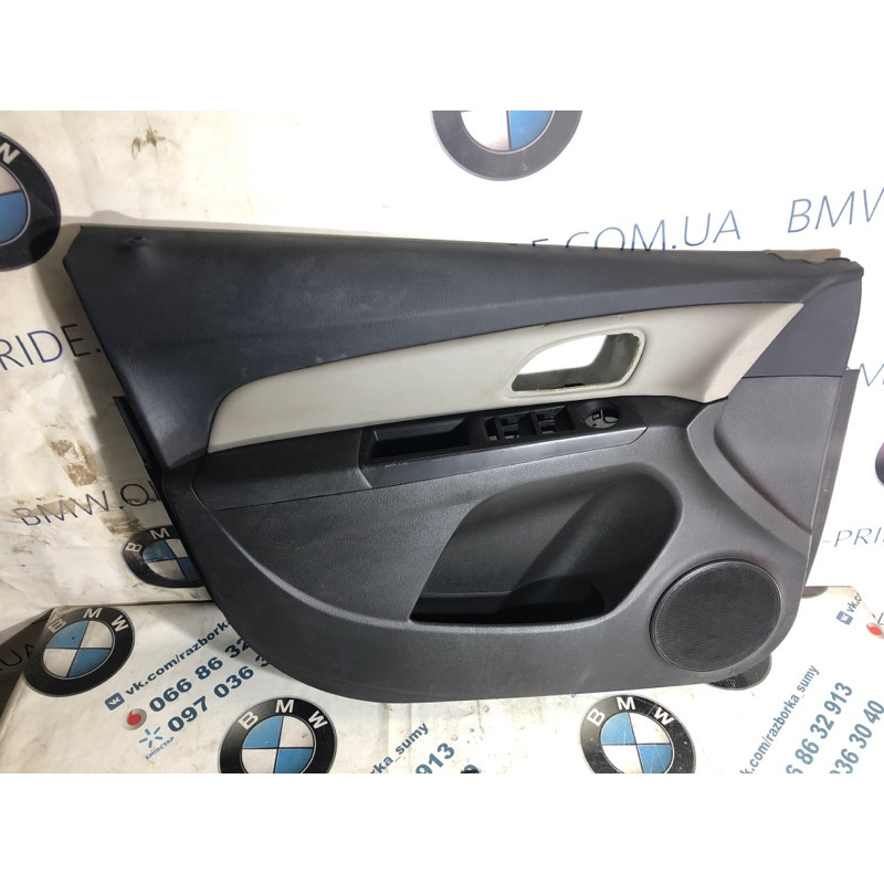 Дверная карта (салон) CHEVROLET Cruze J300 2012 1.8 95930465