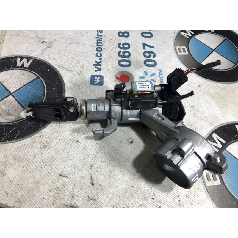 Замок зажигания (электрика) Opel Insignia A 2009 2.0 DTH 25799293