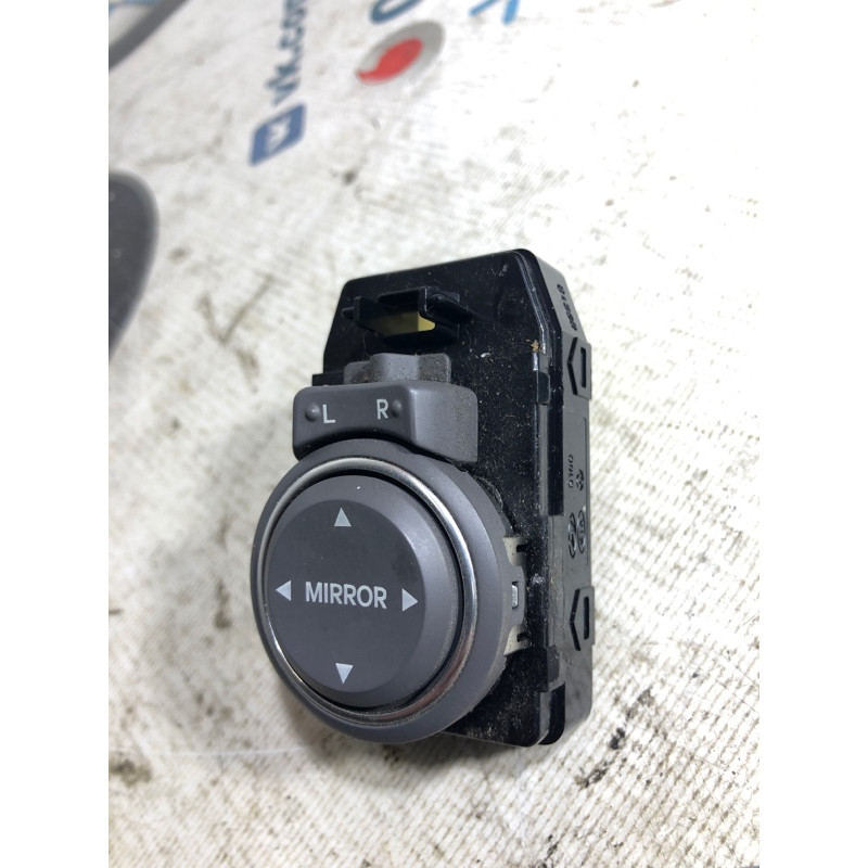 Блок управления зеркалами (электрика / блок управления) Hyundai Sonata YF 2013 2.4 202006586